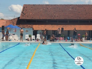 
<a style='margin-left: 5px;' class='btn btn-xs btn-social btn-facebook' href='https://www.facebook.com/sharer/sharer.php?u=https://www.boladovale.com.br/imgs/800-800-90/conteudo/fotos/1765/img1374.jpg' rel='popup' data-width='500' data-height='400'><i class='fa fa-facebook'></i>Compartilhar <span class='hidden-xs'>no Facebook</span>
</a> 
<a class='btn btn-default btn-xs' target='_blank' href='imgs/800-800-90/conteudo/fotos/1765/img1374.jpg'>
<span class='glyphicon glyphicon-cloud-download'></span> Salvar
</a> 
<span></span>