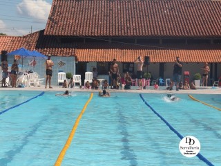 
<a style='margin-left: 5px;' class='btn btn-xs btn-social btn-facebook' href='https://www.facebook.com/sharer/sharer.php?u=https://www.boladovale.com.br/imgs/800-800-90/conteudo/fotos/1765/img1376.jpg' rel='popup' data-width='500' data-height='400'><i class='fa fa-facebook'></i>Compartilhar <span class='hidden-xs'>no Facebook</span>
</a> 
<a class='btn btn-default btn-xs' target='_blank' href='imgs/800-800-90/conteudo/fotos/1765/img1376.jpg'>
<span class='glyphicon glyphicon-cloud-download'></span> Salvar
</a> 
<span></span>