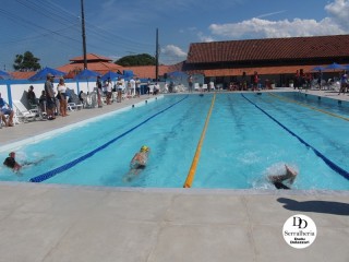 
<a style='margin-left: 5px;' class='btn btn-xs btn-social btn-facebook' href='https://www.facebook.com/sharer/sharer.php?u=https://www.boladovale.com.br/imgs/800-800-90/conteudo/fotos/1765/img1407.jpg' rel='popup' data-width='500' data-height='400'><i class='fa fa-facebook'></i>Compartilhar <span class='hidden-xs'>no Facebook</span>
</a> 
<a class='btn btn-default btn-xs' target='_blank' href='imgs/800-800-90/conteudo/fotos/1765/img1407.jpg'>
<span class='glyphicon glyphicon-cloud-download'></span> Salvar
</a> 
<span></span>