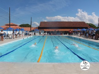 
<a style='margin-left: 5px;' class='btn btn-xs btn-social btn-facebook' href='https://www.facebook.com/sharer/sharer.php?u=https://www.boladovale.com.br/imgs/800-800-90/conteudo/fotos/1765/img1411.jpg' rel='popup' data-width='500' data-height='400'><i class='fa fa-facebook'></i>Compartilhar <span class='hidden-xs'>no Facebook</span>
</a> 
<a class='btn btn-default btn-xs' target='_blank' href='imgs/800-800-90/conteudo/fotos/1765/img1411.jpg'>
<span class='glyphicon glyphicon-cloud-download'></span> Salvar
</a> 
<span></span>
