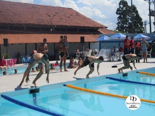 
<a style='margin-left: 5px;' class='btn btn-xs btn-social btn-facebook' href='https://www.facebook.com/sharer/sharer.php?u=https://www.boladovale.com.br/imgs/800-800-90/conteudo/fotos/1765/img1438-50.jpg' rel='popup' data-width='500' data-height='400'><i class='fa fa-facebook'></i>Compartilhar <span class='hidden-xs'>no Facebook</span>
</a> 
<a class='btn btn-default btn-xs' target='_blank' href='imgs/800-800-90/conteudo/fotos/1765/img1438-50.jpg'>
<span class='glyphicon glyphicon-cloud-download'></span> Salvar
</a> 
<span></span>