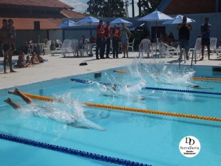 
<a style='margin-left: 5px;' class='btn btn-xs btn-social btn-facebook' href='https://www.facebook.com/sharer/sharer.php?u=https://www.boladovale.com.br/imgs/800-800-90/conteudo/fotos/1765/img1438-55.jpg' rel='popup' data-width='500' data-height='400'><i class='fa fa-facebook'></i>Compartilhar <span class='hidden-xs'>no Facebook</span>
</a> 
<a class='btn btn-default btn-xs' target='_blank' href='imgs/800-800-90/conteudo/fotos/1765/img1438-55.jpg'>
<span class='glyphicon glyphicon-cloud-download'></span> Salvar
</a> 
<span></span>