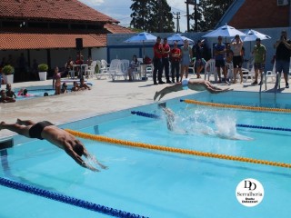 
<a style='margin-left: 5px;' class='btn btn-xs btn-social btn-facebook' href='https://www.facebook.com/sharer/sharer.php?u=https://www.boladovale.com.br/imgs/800-800-90/conteudo/fotos/1765/img1438-78.jpg' rel='popup' data-width='500' data-height='400'><i class='fa fa-facebook'></i>Compartilhar <span class='hidden-xs'>no Facebook</span>
</a> 
<a class='btn btn-default btn-xs' target='_blank' href='imgs/800-800-90/conteudo/fotos/1765/img1438-78.jpg'>
<span class='glyphicon glyphicon-cloud-download'></span> Salvar
</a> 
<span></span>