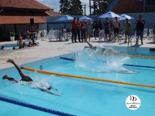 
<a style='margin-left: 5px;' class='btn btn-xs btn-social btn-facebook' href='https://www.facebook.com/sharer/sharer.php?u=https://www.boladovale.com.br/imgs/800-800-90/conteudo/fotos/1765/img1438-79.jpg' rel='popup' data-width='500' data-height='400'><i class='fa fa-facebook'></i>Compartilhar <span class='hidden-xs'>no Facebook</span>
</a> 
<a class='btn btn-default btn-xs' target='_blank' href='imgs/800-800-90/conteudo/fotos/1765/img1438-79.jpg'>
<span class='glyphicon glyphicon-cloud-download'></span> Salvar
</a> 
<span></span>