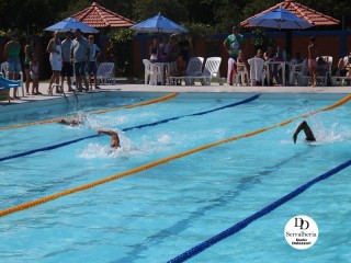 
<a style='margin-left: 5px;' class='btn btn-xs btn-social btn-facebook' href='https://www.facebook.com/sharer/sharer.php?u=https://www.boladovale.com.br/imgs/800-800-90/conteudo/fotos/1765/img1438-94.jpg' rel='popup' data-width='500' data-height='400'><i class='fa fa-facebook'></i>Compartilhar <span class='hidden-xs'>no Facebook</span>
</a> 
<a class='btn btn-default btn-xs' target='_blank' href='imgs/800-800-90/conteudo/fotos/1765/img1438-94.jpg'>
<span class='glyphicon glyphicon-cloud-download'></span> Salvar
</a> 
<span></span>