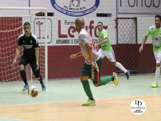 
<a style='margin-left: 5px;' class='btn btn-xs btn-social btn-facebook' href='https://www.facebook.com/sharer/sharer.php?u=https://www.boladovale.com.br/imgs/800-800-90/conteudo/fotos/1770/img1816.jpg' rel='popup' data-width='500' data-height='400'><i class='fa fa-facebook'></i>Compartilhar <span class='hidden-xs'>no Facebook</span>
</a> 
<a class='btn btn-default btn-xs' target='_blank' href='imgs/800-800-90/conteudo/fotos/1770/img1816.jpg'>
<span class='glyphicon glyphicon-cloud-download'></span> Salvar
</a> 
<span></span>