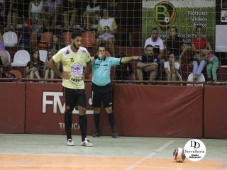 
<a style='margin-left: 5px;' class='btn btn-xs btn-social btn-facebook' href='https://www.facebook.com/sharer/sharer.php?u=https://www.boladovale.com.br/imgs/800-800-90/conteudo/fotos/1771/img2002.jpg' rel='popup' data-width='500' data-height='400'><i class='fa fa-facebook'></i>Compartilhar <span class='hidden-xs'>no Facebook</span>
</a> 
<a class='btn btn-default btn-xs' target='_blank' href='imgs/800-800-90/conteudo/fotos/1771/img2002.jpg'>
<span class='glyphicon glyphicon-cloud-download'></span> Salvar
</a> 
<span></span>