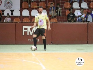 
<a style='margin-left: 5px;' class='btn btn-xs btn-social btn-facebook' href='https://www.facebook.com/sharer/sharer.php?u=https://www.boladovale.com.br/imgs/800-800-90/conteudo/fotos/1771/img2004.jpg' rel='popup' data-width='500' data-height='400'><i class='fa fa-facebook'></i>Compartilhar <span class='hidden-xs'>no Facebook</span>
</a> 
<a class='btn btn-default btn-xs' target='_blank' href='imgs/800-800-90/conteudo/fotos/1771/img2004.jpg'>
<span class='glyphicon glyphicon-cloud-download'></span> Salvar
</a> 
<span></span>
