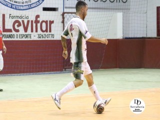 
<a style='margin-left: 5px;' class='btn btn-xs btn-social btn-facebook' href='https://www.facebook.com/sharer/sharer.php?u=https://www.boladovale.com.br/imgs/800-800-90/conteudo/fotos/1775/img2416.jpg' rel='popup' data-width='500' data-height='400'><i class='fa fa-facebook'></i>Compartilhar <span class='hidden-xs'>no Facebook</span>
</a> 
<a class='btn btn-default btn-xs' target='_blank' href='imgs/800-800-90/conteudo/fotos/1775/img2416.jpg'>
<span class='glyphicon glyphicon-cloud-download'></span> Salvar
</a> 
<span></span>