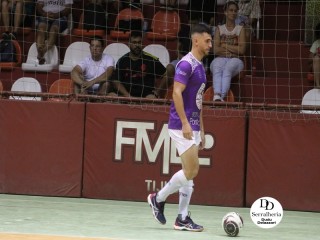 
<a style='margin-left: 5px;' class='btn btn-xs btn-social btn-facebook' href='https://www.facebook.com/sharer/sharer.php?u=https://www.boladovale.com.br/imgs/800-800-90/conteudo/fotos/1778/img2593.jpg' rel='popup' data-width='500' data-height='400'><i class='fa fa-facebook'></i>Compartilhar <span class='hidden-xs'>no Facebook</span>
</a> 
<a class='btn btn-default btn-xs' target='_blank' href='imgs/800-800-90/conteudo/fotos/1778/img2593.jpg'>
<span class='glyphicon glyphicon-cloud-download'></span> Salvar
</a> 
<span></span>
