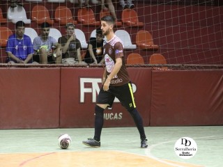 
<a style='margin-left: 5px;' class='btn btn-xs btn-social btn-facebook' href='https://www.facebook.com/sharer/sharer.php?u=https://www.boladovale.com.br/imgs/800-800-90/conteudo/fotos/1778/img2594.jpg' rel='popup' data-width='500' data-height='400'><i class='fa fa-facebook'></i>Compartilhar <span class='hidden-xs'>no Facebook</span>
</a> 
<a class='btn btn-default btn-xs' target='_blank' href='imgs/800-800-90/conteudo/fotos/1778/img2594.jpg'>
<span class='glyphicon glyphicon-cloud-download'></span> Salvar
</a> 
<span></span>