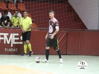 
<a style='margin-left: 5px;' class='btn btn-xs btn-social btn-facebook' href='https://www.facebook.com/sharer/sharer.php?u=https://www.boladovale.com.br/imgs/800-800-90/conteudo/fotos/1778/img2611.jpg' rel='popup' data-width='500' data-height='400'><i class='fa fa-facebook'></i>Compartilhar <span class='hidden-xs'>no Facebook</span>
</a> 
<a class='btn btn-default btn-xs' target='_blank' href='imgs/800-800-90/conteudo/fotos/1778/img2611.jpg'>
<span class='glyphicon glyphicon-cloud-download'></span> Salvar
</a> 
<span></span>