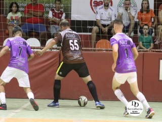 
<a style='margin-left: 5px;' class='btn btn-xs btn-social btn-facebook' href='https://www.facebook.com/sharer/sharer.php?u=https://www.boladovale.com.br/imgs/800-800-90/conteudo/fotos/1778/img2612.jpg' rel='popup' data-width='500' data-height='400'><i class='fa fa-facebook'></i>Compartilhar <span class='hidden-xs'>no Facebook</span>
</a> 
<a class='btn btn-default btn-xs' target='_blank' href='imgs/800-800-90/conteudo/fotos/1778/img2612.jpg'>
<span class='glyphicon glyphicon-cloud-download'></span> Salvar
</a> 
<span></span>