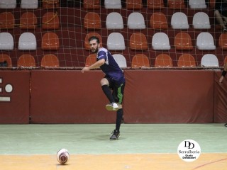 
<a style='margin-left: 5px;' class='btn btn-xs btn-social btn-facebook' href='https://www.facebook.com/sharer/sharer.php?u=https://www.boladovale.com.br/imgs/800-800-90/conteudo/fotos/1779/img2788.jpg' rel='popup' data-width='500' data-height='400'><i class='fa fa-facebook'></i>Compartilhar <span class='hidden-xs'>no Facebook</span>
</a> 
<a class='btn btn-default btn-xs' target='_blank' href='imgs/800-800-90/conteudo/fotos/1779/img2788.jpg'>
<span class='glyphicon glyphicon-cloud-download'></span> Salvar
</a> 
<span></span>