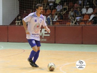 
<a style='margin-left: 5px;' class='btn btn-xs btn-social btn-facebook' href='https://www.facebook.com/sharer/sharer.php?u=https://www.boladovale.com.br/imgs/800-800-90/conteudo/fotos/1780/img2893.jpg' rel='popup' data-width='500' data-height='400'><i class='fa fa-facebook'></i>Compartilhar <span class='hidden-xs'>no Facebook</span>
</a> 
<a class='btn btn-default btn-xs' target='_blank' href='imgs/800-800-90/conteudo/fotos/1780/img2893.jpg'>
<span class='glyphicon glyphicon-cloud-download'></span> Salvar
</a> 
<span></span>