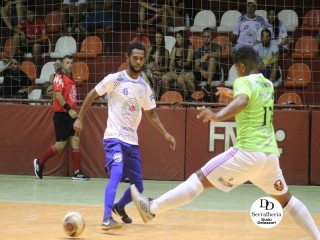 
<a style='margin-left: 5px;' class='btn btn-xs btn-social btn-facebook' href='https://www.facebook.com/sharer/sharer.php?u=https://www.boladovale.com.br/imgs/800-800-90/conteudo/fotos/1780/img2904.jpg' rel='popup' data-width='500' data-height='400'><i class='fa fa-facebook'></i>Compartilhar <span class='hidden-xs'>no Facebook</span>
</a> 
<a class='btn btn-default btn-xs' target='_blank' href='imgs/800-800-90/conteudo/fotos/1780/img2904.jpg'>
<span class='glyphicon glyphicon-cloud-download'></span> Salvar
</a> 
<span></span>