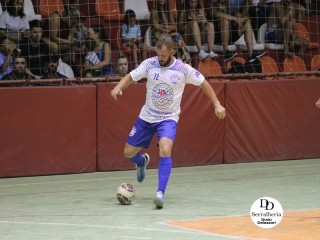 
<a style='margin-left: 5px;' class='btn btn-xs btn-social btn-facebook' href='https://www.facebook.com/sharer/sharer.php?u=https://www.boladovale.com.br/imgs/800-800-90/conteudo/fotos/1780/img2949.jpg' rel='popup' data-width='500' data-height='400'><i class='fa fa-facebook'></i>Compartilhar <span class='hidden-xs'>no Facebook</span>
</a> 
<a class='btn btn-default btn-xs' target='_blank' href='imgs/800-800-90/conteudo/fotos/1780/img2949.jpg'>
<span class='glyphicon glyphicon-cloud-download'></span> Salvar
</a> 
<span></span>