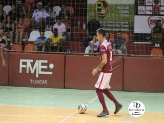 
<a style='margin-left: 5px;' class='btn btn-xs btn-social btn-facebook' href='https://www.facebook.com/sharer/sharer.php?u=https://www.boladovale.com.br/imgs/800-800-90/conteudo/fotos/1782/img3012.jpg' rel='popup' data-width='500' data-height='400'><i class='fa fa-facebook'></i>Compartilhar <span class='hidden-xs'>no Facebook</span>
</a> 
<a class='btn btn-default btn-xs' target='_blank' href='imgs/800-800-90/conteudo/fotos/1782/img3012.jpg'>
<span class='glyphicon glyphicon-cloud-download'></span> Salvar
</a> 
<span></span>