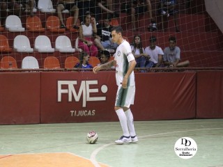 
<a style='margin-left: 5px;' class='btn btn-xs btn-social btn-facebook' href='https://www.facebook.com/sharer/sharer.php?u=https://www.boladovale.com.br/imgs/800-800-90/conteudo/fotos/1783/img3089.jpg' rel='popup' data-width='500' data-height='400'><i class='fa fa-facebook'></i>Compartilhar <span class='hidden-xs'>no Facebook</span>
</a> 
<a class='btn btn-default btn-xs' target='_blank' href='imgs/800-800-90/conteudo/fotos/1783/img3089.jpg'>
<span class='glyphicon glyphicon-cloud-download'></span> Salvar
</a> 
<span></span>