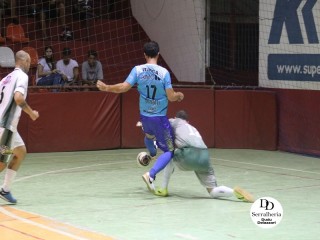 
<a style='margin-left: 5px;' class='btn btn-xs btn-social btn-facebook' href='https://www.facebook.com/sharer/sharer.php?u=https://www.boladovale.com.br/imgs/800-800-90/conteudo/fotos/1783/img3126.jpg' rel='popup' data-width='500' data-height='400'><i class='fa fa-facebook'></i>Compartilhar <span class='hidden-xs'>no Facebook</span>
</a> 
<a class='btn btn-default btn-xs' target='_blank' href='imgs/800-800-90/conteudo/fotos/1783/img3126.jpg'>
<span class='glyphicon glyphicon-cloud-download'></span> Salvar
</a> 
<span></span>