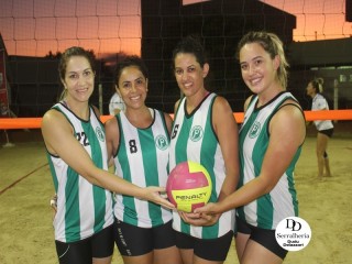 
<a style='margin-left: 5px;' class='btn btn-xs btn-social btn-facebook' href='https://www.facebook.com/sharer/sharer.php?u=https://www.boladovale.com.br/imgs/800-800-90/conteudo/fotos/1784/img1897.jpg' rel='popup' data-width='500' data-height='400'><i class='fa fa-facebook'></i>Compartilhar <span class='hidden-xs'>no Facebook</span>
</a> 
<a class='btn btn-default btn-xs' target='_blank' href='imgs/800-800-90/conteudo/fotos/1784/img1897.jpg'>
<span class='glyphicon glyphicon-cloud-download'></span> Salvar
</a> 
<span></span>