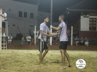 
<a style='margin-left: 5px;' class='btn btn-xs btn-social btn-facebook' href='https://www.facebook.com/sharer/sharer.php?u=https://www.boladovale.com.br/imgs/800-800-90/conteudo/fotos/1784/img2105.jpg' rel='popup' data-width='500' data-height='400'><i class='fa fa-facebook'></i>Compartilhar <span class='hidden-xs'>no Facebook</span>
</a> 
<a class='btn btn-default btn-xs' target='_blank' href='imgs/800-800-90/conteudo/fotos/1784/img2105.jpg'>
<span class='glyphicon glyphicon-cloud-download'></span> Salvar
</a> 
<span></span>