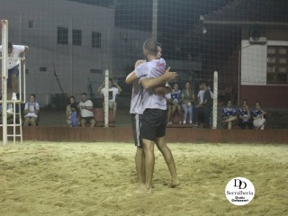 
<a style='margin-left: 5px;' class='btn btn-xs btn-social btn-facebook' href='https://www.facebook.com/sharer/sharer.php?u=https://www.boladovale.com.br/imgs/800-800-90/conteudo/fotos/1784/img2107.jpg' rel='popup' data-width='500' data-height='400'><i class='fa fa-facebook'></i>Compartilhar <span class='hidden-xs'>no Facebook</span>
</a> 
<a class='btn btn-default btn-xs' target='_blank' href='imgs/800-800-90/conteudo/fotos/1784/img2107.jpg'>
<span class='glyphicon glyphicon-cloud-download'></span> Salvar
</a> 
<span></span>