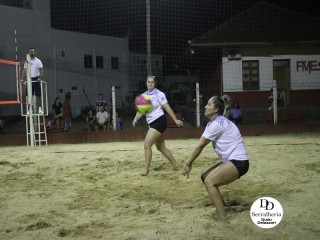 
<a style='margin-left: 5px;' class='btn btn-xs btn-social btn-facebook' href='https://www.facebook.com/sharer/sharer.php?u=https://www.boladovale.com.br/imgs/800-800-90/conteudo/fotos/1784/img2809.jpg' rel='popup' data-width='500' data-height='400'><i class='fa fa-facebook'></i>Compartilhar <span class='hidden-xs'>no Facebook</span>
</a> 
<a class='btn btn-default btn-xs' target='_blank' href='imgs/800-800-90/conteudo/fotos/1784/img2809.jpg'>
<span class='glyphicon glyphicon-cloud-download'></span> Salvar
</a> 
<span></span>