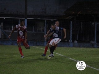 
<a style='margin-left: 5px;' class='btn btn-xs btn-social btn-facebook' href='https://www.facebook.com/sharer/sharer.php?u=https://www.boladovale.com.br/imgs/800-800-90/conteudo/fotos/1785/img2133.jpg' rel='popup' data-width='500' data-height='400'><i class='fa fa-facebook'></i>Compartilhar <span class='hidden-xs'>no Facebook</span>
</a> 
<a class='btn btn-default btn-xs' target='_blank' href='imgs/800-800-90/conteudo/fotos/1785/img2133.jpg'>
<span class='glyphicon glyphicon-cloud-download'></span> Salvar
</a> 
<span></span>
