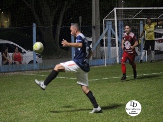 
<a style='margin-left: 5px;' class='btn btn-xs btn-social btn-facebook' href='https://www.facebook.com/sharer/sharer.php?u=https://www.boladovale.com.br/imgs/800-800-90/conteudo/fotos/1785/img2150.jpg' rel='popup' data-width='500' data-height='400'><i class='fa fa-facebook'></i>Compartilhar <span class='hidden-xs'>no Facebook</span>
</a> 
<a class='btn btn-default btn-xs' target='_blank' href='imgs/800-800-90/conteudo/fotos/1785/img2150.jpg'>
<span class='glyphicon glyphicon-cloud-download'></span> Salvar
</a> 
<span></span>