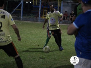 
<a style='margin-left: 5px;' class='btn btn-xs btn-social btn-facebook' href='https://www.facebook.com/sharer/sharer.php?u=https://www.boladovale.com.br/imgs/800-800-90/conteudo/fotos/1785/img2244.jpg' rel='popup' data-width='500' data-height='400'><i class='fa fa-facebook'></i>Compartilhar <span class='hidden-xs'>no Facebook</span>
</a> 
<a class='btn btn-default btn-xs' target='_blank' href='imgs/800-800-90/conteudo/fotos/1785/img2244.jpg'>
<span class='glyphicon glyphicon-cloud-download'></span> Salvar
</a> 
<span></span>
