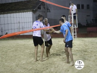 
<a style='margin-left: 5px;' class='btn btn-xs btn-social btn-facebook' href='https://www.facebook.com/sharer/sharer.php?u=https://www.boladovale.com.br/imgs/800-800-90/conteudo/fotos/1786/img3151.jpg' rel='popup' data-width='500' data-height='400'><i class='fa fa-facebook'></i>Compartilhar <span class='hidden-xs'>no Facebook</span>
</a> 
<a class='btn btn-default btn-xs' target='_blank' href='imgs/800-800-90/conteudo/fotos/1786/img3151.jpg'>
<span class='glyphicon glyphicon-cloud-download'></span> Salvar
</a> 
<span></span>