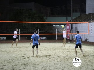 
<a style='margin-left: 5px;' class='btn btn-xs btn-social btn-facebook' href='https://www.facebook.com/sharer/sharer.php?u=https://www.boladovale.com.br/imgs/800-800-90/conteudo/fotos/1786/img3161.jpg' rel='popup' data-width='500' data-height='400'><i class='fa fa-facebook'></i>Compartilhar <span class='hidden-xs'>no Facebook</span>
</a> 
<a class='btn btn-default btn-xs' target='_blank' href='imgs/800-800-90/conteudo/fotos/1786/img3161.jpg'>
<span class='glyphicon glyphicon-cloud-download'></span> Salvar
</a> 
<span></span>