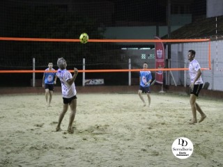
<a style='margin-left: 5px;' class='btn btn-xs btn-social btn-facebook' href='https://www.facebook.com/sharer/sharer.php?u=https://www.boladovale.com.br/imgs/800-800-90/conteudo/fotos/1786/img3180.jpg' rel='popup' data-width='500' data-height='400'><i class='fa fa-facebook'></i>Compartilhar <span class='hidden-xs'>no Facebook</span>
</a> 
<a class='btn btn-default btn-xs' target='_blank' href='imgs/800-800-90/conteudo/fotos/1786/img3180.jpg'>
<span class='glyphicon glyphicon-cloud-download'></span> Salvar
</a> 
<span></span>