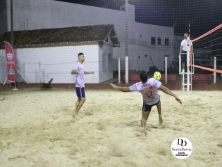 
<a style='margin-left: 5px;' class='btn btn-xs btn-social btn-facebook' href='https://www.facebook.com/sharer/sharer.php?u=https://www.boladovale.com.br/imgs/800-800-90/conteudo/fotos/1786/img3285.jpg' rel='popup' data-width='500' data-height='400'><i class='fa fa-facebook'></i>Compartilhar <span class='hidden-xs'>no Facebook</span>
</a> 
<a class='btn btn-default btn-xs' target='_blank' href='imgs/800-800-90/conteudo/fotos/1786/img3285.jpg'>
<span class='glyphicon glyphicon-cloud-download'></span> Salvar
</a> 
<span></span>