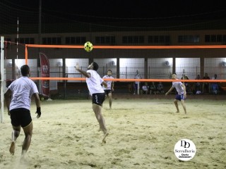 
<a style='margin-left: 5px;' class='btn btn-xs btn-social btn-facebook' href='https://www.facebook.com/sharer/sharer.php?u=https://www.boladovale.com.br/imgs/800-800-90/conteudo/fotos/1786/img3294.jpg' rel='popup' data-width='500' data-height='400'><i class='fa fa-facebook'></i>Compartilhar <span class='hidden-xs'>no Facebook</span>
</a> 
<a class='btn btn-default btn-xs' target='_blank' href='imgs/800-800-90/conteudo/fotos/1786/img3294.jpg'>
<span class='glyphicon glyphicon-cloud-download'></span> Salvar
</a> 
<span></span>