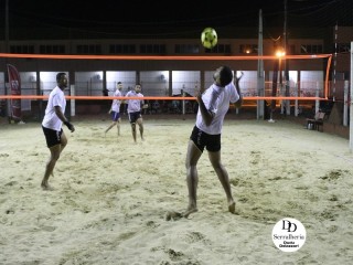 
<a style='margin-left: 5px;' class='btn btn-xs btn-social btn-facebook' href='https://www.facebook.com/sharer/sharer.php?u=https://www.boladovale.com.br/imgs/800-800-90/conteudo/fotos/1786/img3311.jpg' rel='popup' data-width='500' data-height='400'><i class='fa fa-facebook'></i>Compartilhar <span class='hidden-xs'>no Facebook</span>
</a> 
<a class='btn btn-default btn-xs' target='_blank' href='imgs/800-800-90/conteudo/fotos/1786/img3311.jpg'>
<span class='glyphicon glyphicon-cloud-download'></span> Salvar
</a> 
<span></span>