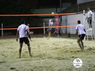 
<a style='margin-left: 5px;' class='btn btn-xs btn-social btn-facebook' href='https://www.facebook.com/sharer/sharer.php?u=https://www.boladovale.com.br/imgs/800-800-90/conteudo/fotos/1786/img3366.jpg' rel='popup' data-width='500' data-height='400'><i class='fa fa-facebook'></i>Compartilhar <span class='hidden-xs'>no Facebook</span>
</a> 
<a class='btn btn-default btn-xs' target='_blank' href='imgs/800-800-90/conteudo/fotos/1786/img3366.jpg'>
<span class='glyphicon glyphicon-cloud-download'></span> Salvar
</a> 
<span></span>