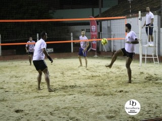 
<a style='margin-left: 5px;' class='btn btn-xs btn-social btn-facebook' href='https://www.facebook.com/sharer/sharer.php?u=https://www.boladovale.com.br/imgs/800-800-90/conteudo/fotos/1786/img3367.jpg' rel='popup' data-width='500' data-height='400'><i class='fa fa-facebook'></i>Compartilhar <span class='hidden-xs'>no Facebook</span>
</a> 
<a class='btn btn-default btn-xs' target='_blank' href='imgs/800-800-90/conteudo/fotos/1786/img3367.jpg'>
<span class='glyphicon glyphicon-cloud-download'></span> Salvar
</a> 
<span></span>