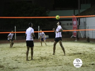 
<a style='margin-left: 5px;' class='btn btn-xs btn-social btn-facebook' href='https://www.facebook.com/sharer/sharer.php?u=https://www.boladovale.com.br/imgs/800-800-90/conteudo/fotos/1786/img3370.jpg' rel='popup' data-width='500' data-height='400'><i class='fa fa-facebook'></i>Compartilhar <span class='hidden-xs'>no Facebook</span>
</a> 
<a class='btn btn-default btn-xs' target='_blank' href='imgs/800-800-90/conteudo/fotos/1786/img3370.jpg'>
<span class='glyphicon glyphicon-cloud-download'></span> Salvar
</a> 
<span></span>
