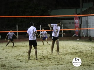 
<a style='margin-left: 5px;' class='btn btn-xs btn-social btn-facebook' href='https://www.facebook.com/sharer/sharer.php?u=https://www.boladovale.com.br/imgs/800-800-90/conteudo/fotos/1786/img3371.jpg' rel='popup' data-width='500' data-height='400'><i class='fa fa-facebook'></i>Compartilhar <span class='hidden-xs'>no Facebook</span>
</a> 
<a class='btn btn-default btn-xs' target='_blank' href='imgs/800-800-90/conteudo/fotos/1786/img3371.jpg'>
<span class='glyphicon glyphicon-cloud-download'></span> Salvar
</a> 
<span></span>