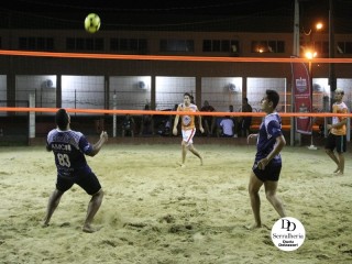 
<a style='margin-left: 5px;' class='btn btn-xs btn-social btn-facebook' href='https://www.facebook.com/sharer/sharer.php?u=https://www.boladovale.com.br/imgs/800-800-90/conteudo/fotos/1786/img3462.jpg' rel='popup' data-width='500' data-height='400'><i class='fa fa-facebook'></i>Compartilhar <span class='hidden-xs'>no Facebook</span>
</a> 
<a class='btn btn-default btn-xs' target='_blank' href='imgs/800-800-90/conteudo/fotos/1786/img3462.jpg'>
<span class='glyphicon glyphicon-cloud-download'></span> Salvar
</a> 
<span></span>