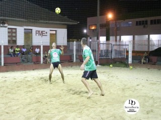 
<a style='margin-left: 5px;' class='btn btn-xs btn-social btn-facebook' href='https://www.facebook.com/sharer/sharer.php?u=https://www.boladovale.com.br/imgs/800-800-90/conteudo/fotos/1786/img3532.jpg' rel='popup' data-width='500' data-height='400'><i class='fa fa-facebook'></i>Compartilhar <span class='hidden-xs'>no Facebook</span>
</a> 
<a class='btn btn-default btn-xs' target='_blank' href='imgs/800-800-90/conteudo/fotos/1786/img3532.jpg'>
<span class='glyphicon glyphicon-cloud-download'></span> Salvar
</a> 
<span></span>