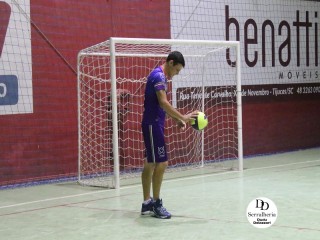 
<a style='margin-left: 5px;' class='btn btn-xs btn-social btn-facebook' href='https://www.facebook.com/sharer/sharer.php?u=https://www.boladovale.com.br/imgs/800-800-90/conteudo/fotos/1787/img3681.jpg' rel='popup' data-width='500' data-height='400'><i class='fa fa-facebook'></i>Compartilhar <span class='hidden-xs'>no Facebook</span>
</a> 
<a class='btn btn-default btn-xs' target='_blank' href='imgs/800-800-90/conteudo/fotos/1787/img3681.jpg'>
<span class='glyphicon glyphicon-cloud-download'></span> Salvar
</a> 
<span></span>