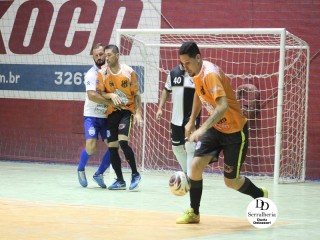 
<a style='margin-left: 5px;' class='btn btn-xs btn-social btn-facebook' href='https://www.facebook.com/sharer/sharer.php?u=https://www.boladovale.com.br/imgs/800-800-90/conteudo/fotos/1788/img2306.jpg' rel='popup' data-width='500' data-height='400'><i class='fa fa-facebook'></i>Compartilhar <span class='hidden-xs'>no Facebook</span>
</a> 
<a class='btn btn-default btn-xs' target='_blank' href='imgs/800-800-90/conteudo/fotos/1788/img2306.jpg'>
<span class='glyphicon glyphicon-cloud-download'></span> Salvar
</a> 
<span></span>