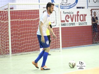 
<a style='margin-left: 5px;' class='btn btn-xs btn-social btn-facebook' href='https://www.facebook.com/sharer/sharer.php?u=https://www.boladovale.com.br/imgs/800-800-90/conteudo/fotos/1788/img2347.jpg' rel='popup' data-width='500' data-height='400'><i class='fa fa-facebook'></i>Compartilhar <span class='hidden-xs'>no Facebook</span>
</a> 
<a class='btn btn-default btn-xs' target='_blank' href='imgs/800-800-90/conteudo/fotos/1788/img2347.jpg'>
<span class='glyphicon glyphicon-cloud-download'></span> Salvar
</a> 
<span></span>