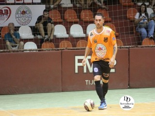 
<a style='margin-left: 5px;' class='btn btn-xs btn-social btn-facebook' href='https://www.facebook.com/sharer/sharer.php?u=https://www.boladovale.com.br/imgs/800-800-90/conteudo/fotos/1788/img2393.jpg' rel='popup' data-width='500' data-height='400'><i class='fa fa-facebook'></i>Compartilhar <span class='hidden-xs'>no Facebook</span>
</a> 
<a class='btn btn-default btn-xs' target='_blank' href='imgs/800-800-90/conteudo/fotos/1788/img2393.jpg'>
<span class='glyphicon glyphicon-cloud-download'></span> Salvar
</a> 
<span></span>