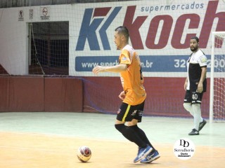 
<a style='margin-left: 5px;' class='btn btn-xs btn-social btn-facebook' href='https://www.facebook.com/sharer/sharer.php?u=https://www.boladovale.com.br/imgs/800-800-90/conteudo/fotos/1788/img2411.jpg' rel='popup' data-width='500' data-height='400'><i class='fa fa-facebook'></i>Compartilhar <span class='hidden-xs'>no Facebook</span>
</a> 
<a class='btn btn-default btn-xs' target='_blank' href='imgs/800-800-90/conteudo/fotos/1788/img2411.jpg'>
<span class='glyphicon glyphicon-cloud-download'></span> Salvar
</a> 
<span></span>