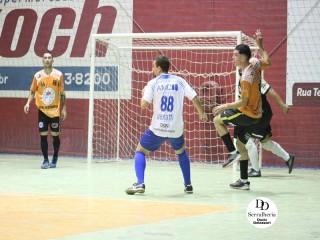 
<a style='margin-left: 5px;' class='btn btn-xs btn-social btn-facebook' href='https://www.facebook.com/sharer/sharer.php?u=https://www.boladovale.com.br/imgs/800-800-90/conteudo/fotos/1788/img2421.jpg' rel='popup' data-width='500' data-height='400'><i class='fa fa-facebook'></i>Compartilhar <span class='hidden-xs'>no Facebook</span>
</a> 
<a class='btn btn-default btn-xs' target='_blank' href='imgs/800-800-90/conteudo/fotos/1788/img2421.jpg'>
<span class='glyphicon glyphicon-cloud-download'></span> Salvar
</a> 
<span></span>