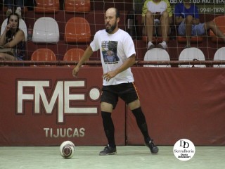 
<a style='margin-left: 5px;' class='btn btn-xs btn-social btn-facebook' href='https://www.facebook.com/sharer/sharer.php?u=https://www.boladovale.com.br/imgs/800-800-90/conteudo/fotos/1790/img2447.jpg' rel='popup' data-width='500' data-height='400'><i class='fa fa-facebook'></i>Compartilhar <span class='hidden-xs'>no Facebook</span>
</a> 
<a class='btn btn-default btn-xs' target='_blank' href='imgs/800-800-90/conteudo/fotos/1790/img2447.jpg'>
<span class='glyphicon glyphicon-cloud-download'></span> Salvar
</a> 
<span></span>